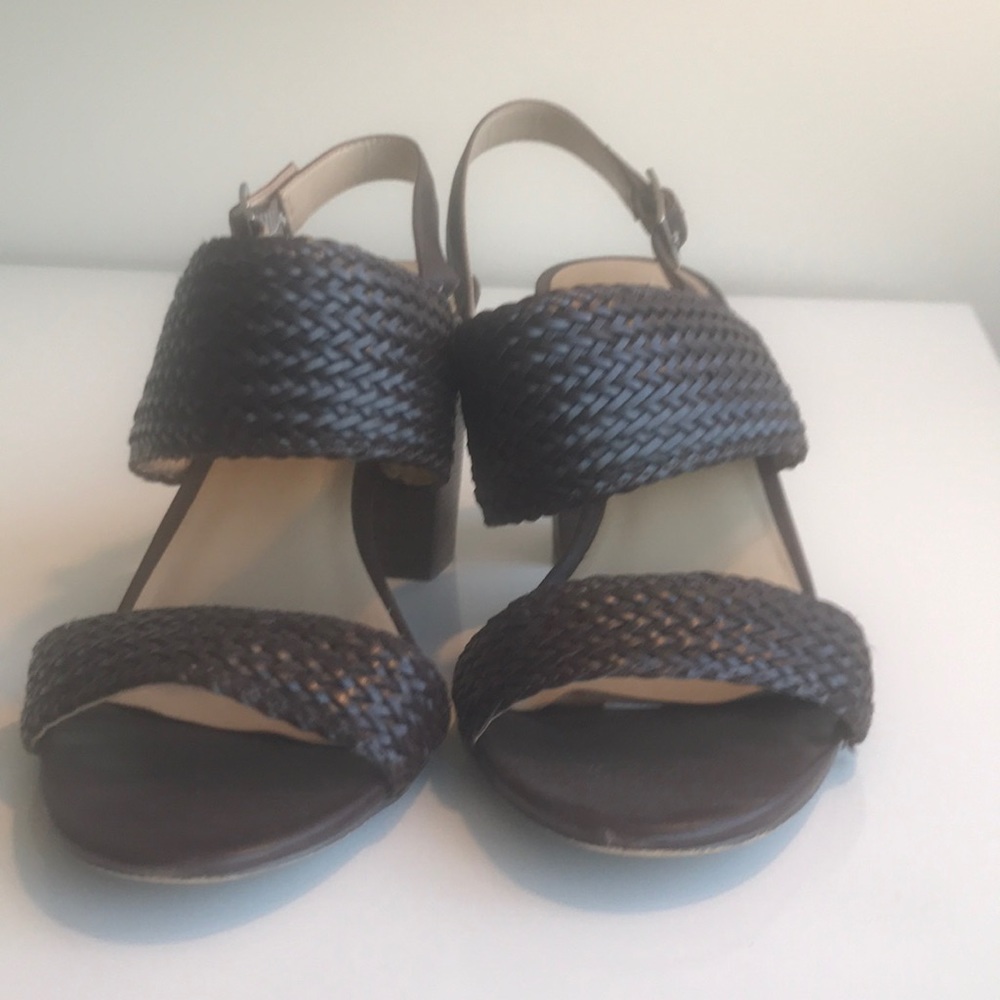 Saks brown chunky heels